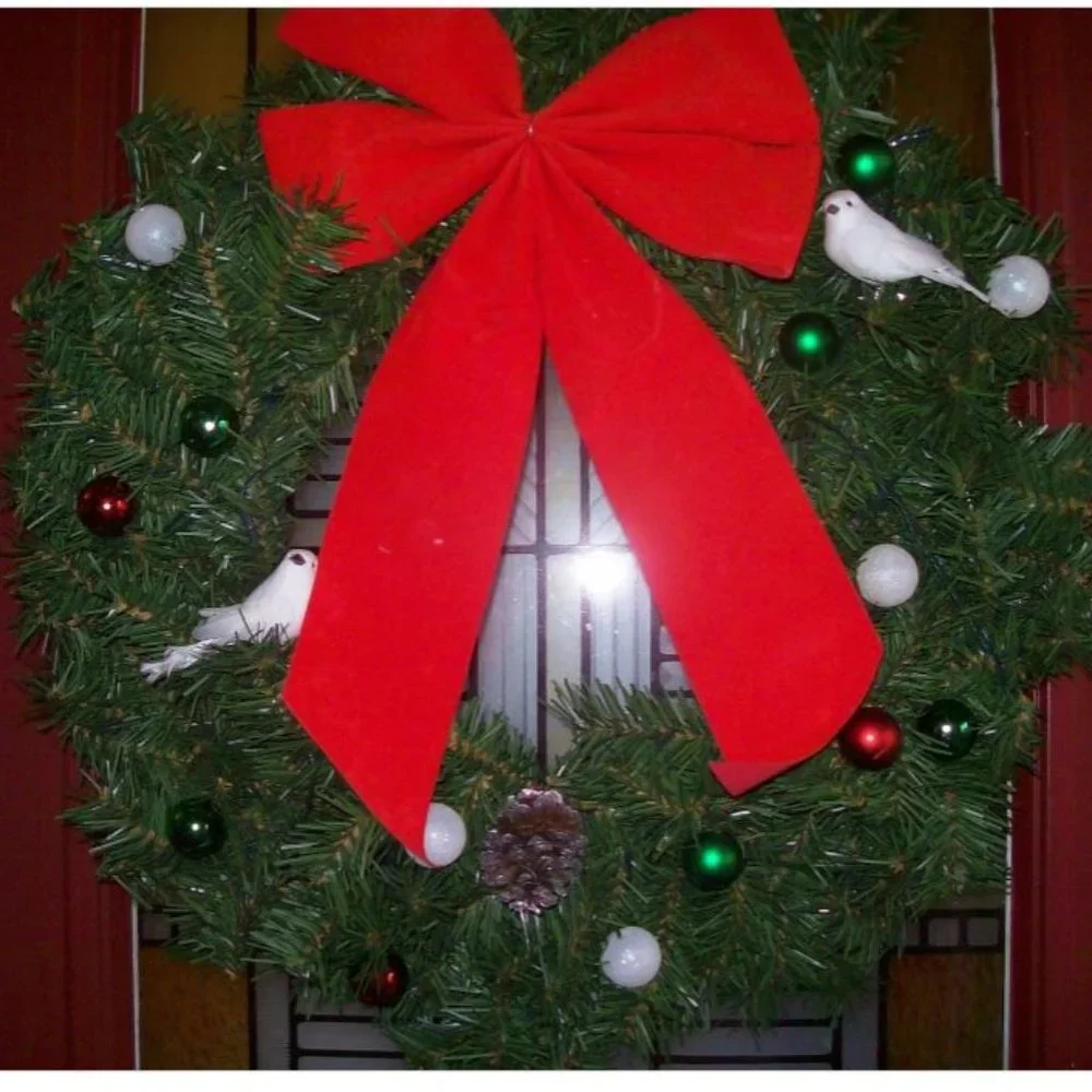 Lighted Holiday Wreath, Handmade, Traditional Greenery, Pine, Red, Green, White